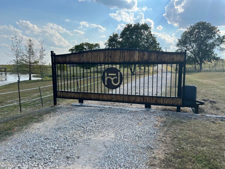 Slide Gate W Liftmaster RSL - Ennis, Tx